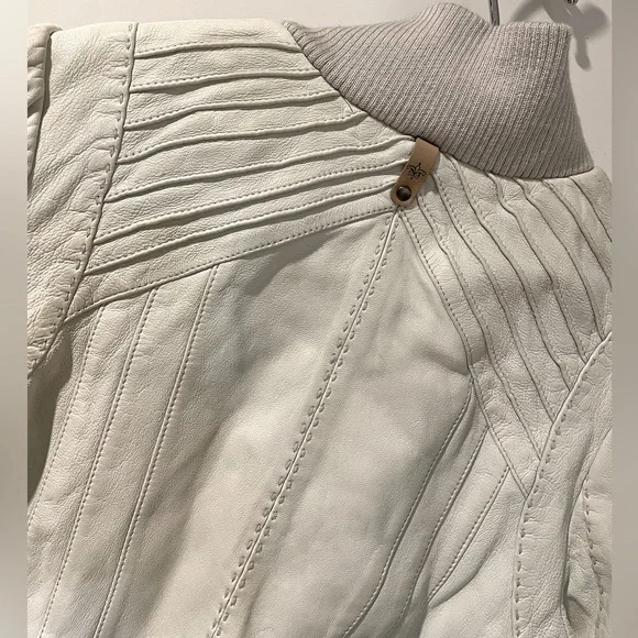 Mackage - Picture 1 of 11